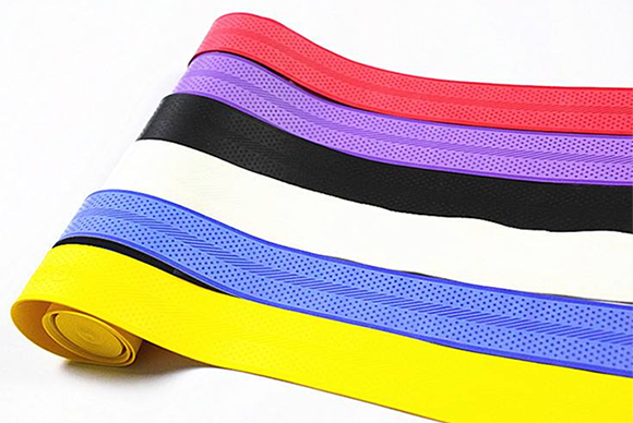 原來人們口中的羽毛球拍外柄皮是吸汗帶!